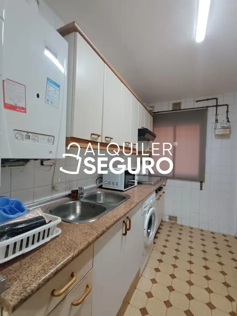 Cocina de Piso de alquiler en Aranjuez con Calefacción y Terraza