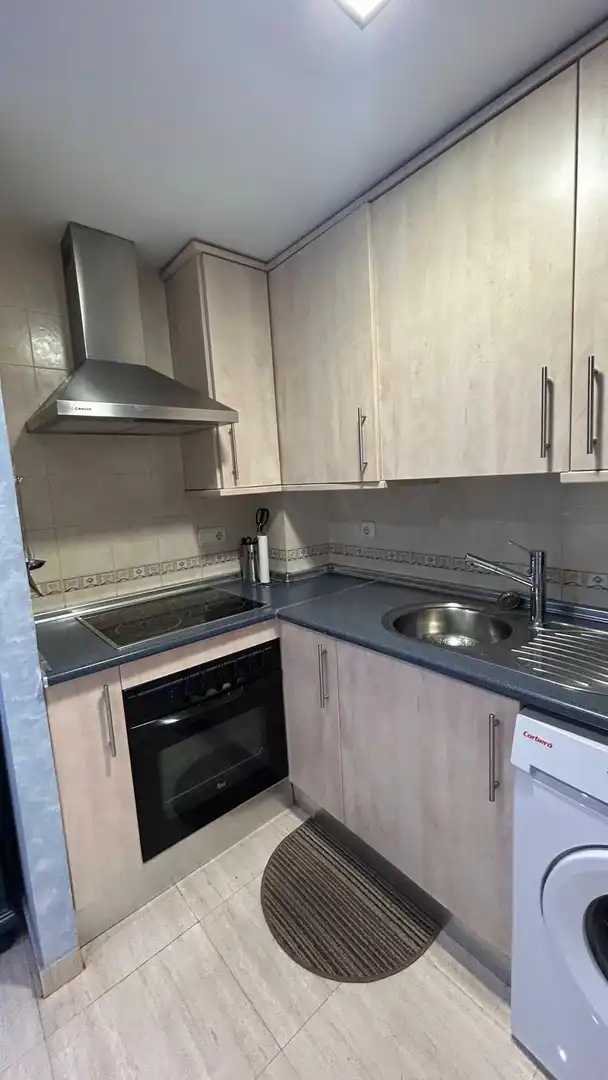 Flat with lift to rent in Casco Antiguo, imagen 6