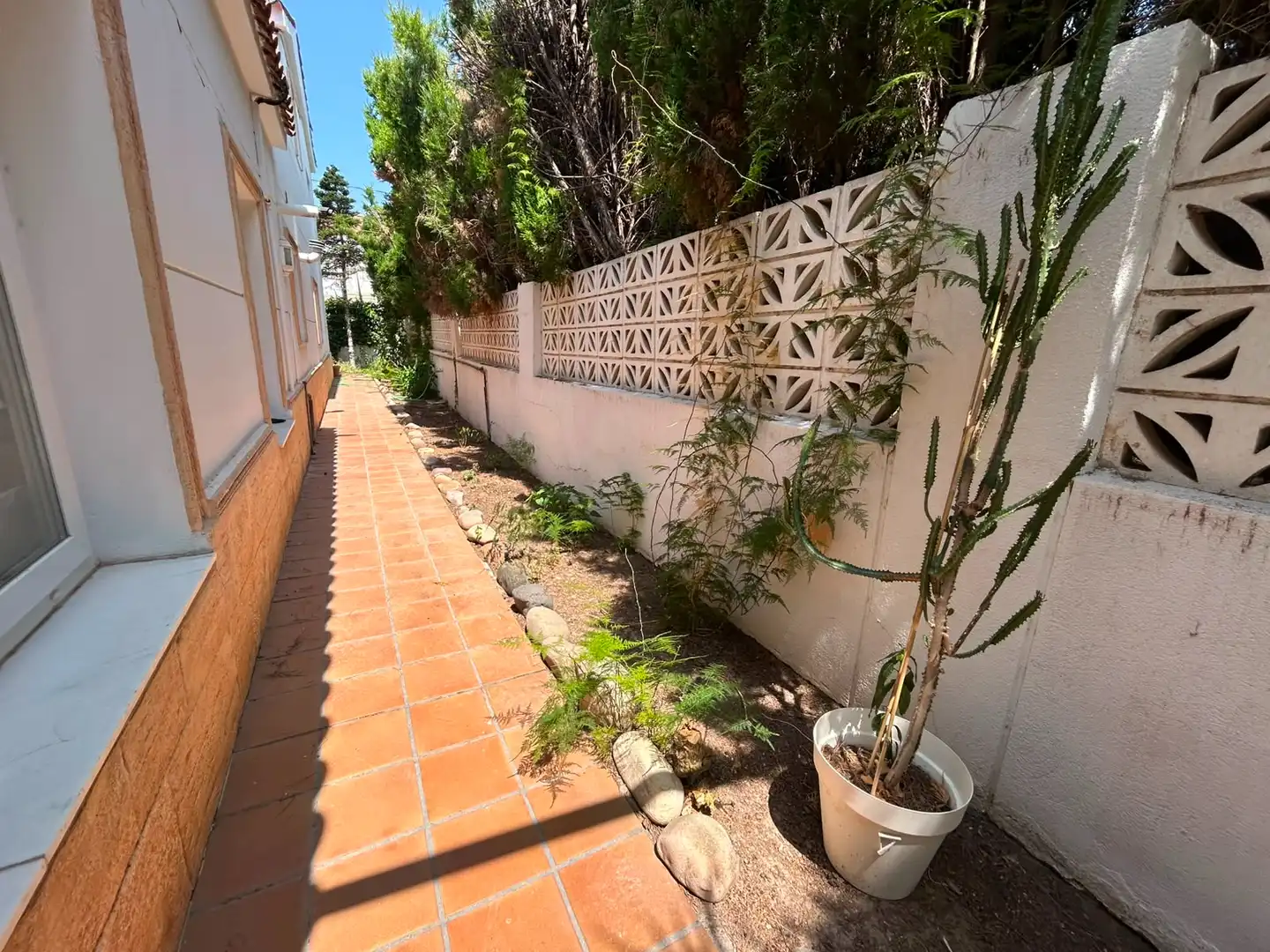 Jardí de Casa o xalet en venda en Paterna amb Aire condicionat, Calefacció i Jardí privat
