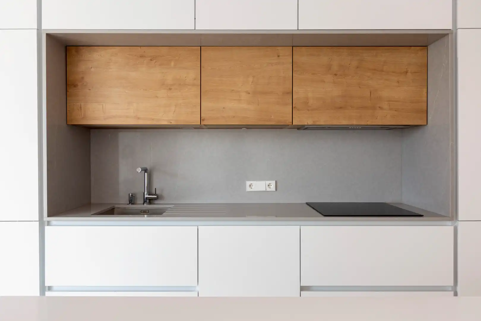 Kitchen of Attic for rent in Madrid  with Air Conditioner, Heating and Storage room