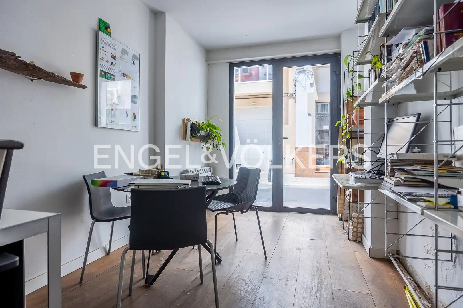 Terraza de Casa o chalet en venta en Sevilla con Aire acondicionado, Calefacción y Jardín privado