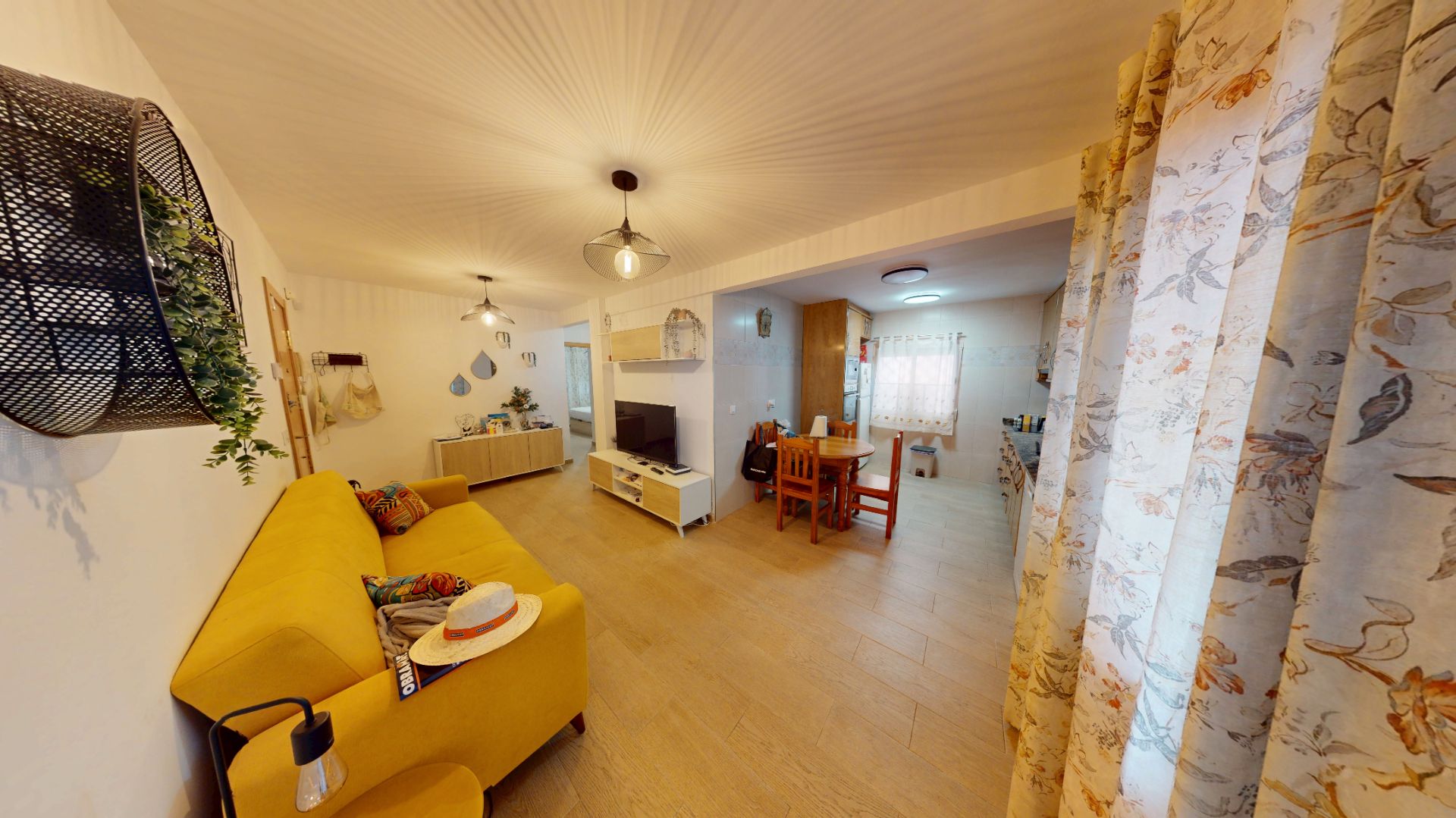Sala d'estar de Pis en venda en Villajoyosa / La Vila Joiosa amb Moblat