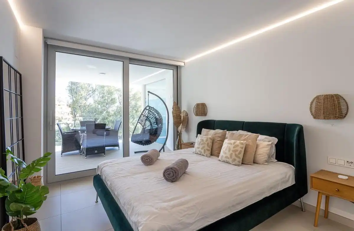 Apartament amb terrassa en venda a Avenida Avenida de Carvajal, 69, imagen 14
