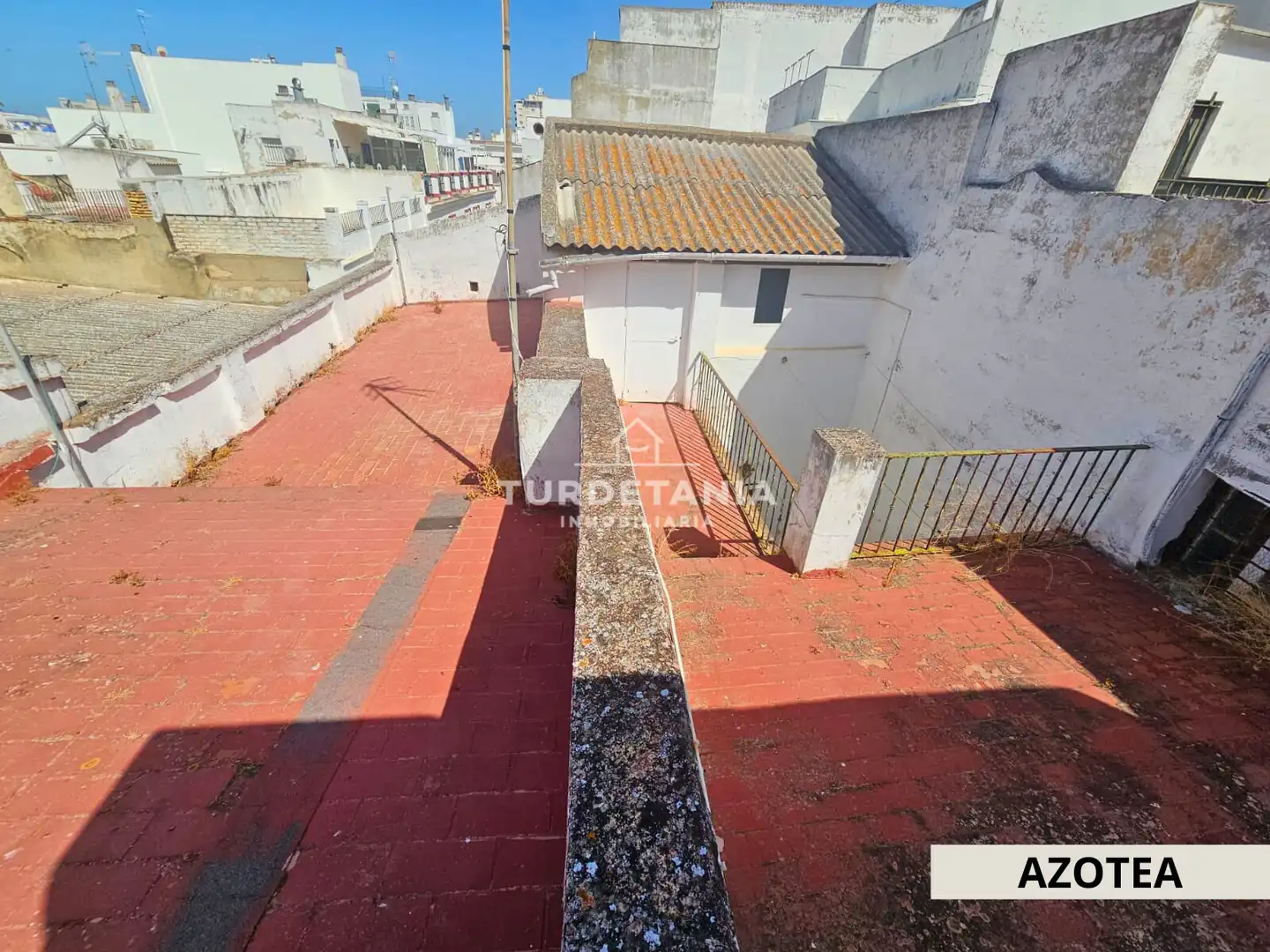 Exterior view of Houses for sale in Sanlúcar de Barrameda  with Terrace and Balcony