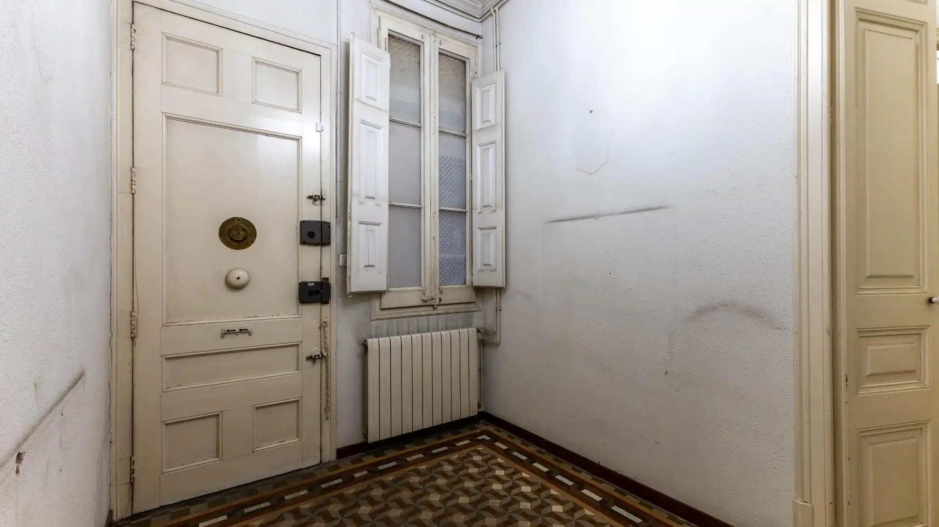 Piso con terraza en venta en Carrer de Bailèn, imagen 16