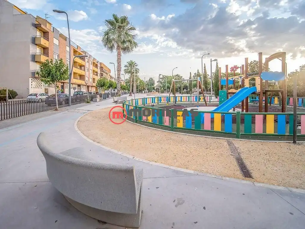 Penthouse with terrace for sale in Calle Maestra Teresa Navarro Salas 3, imagen 6
