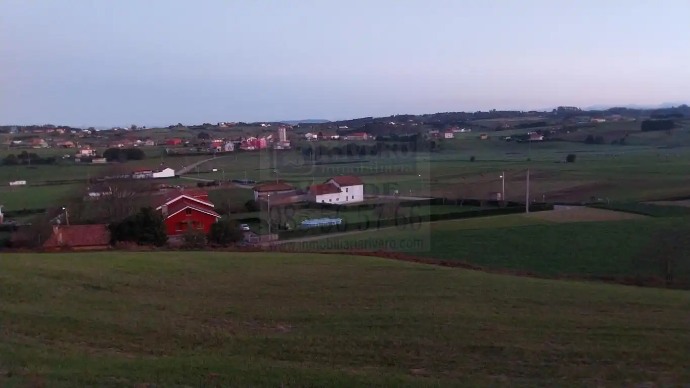Wohnbaugrundstück zum Verkauf in Verdicio - Bañugues - Cabo Peña