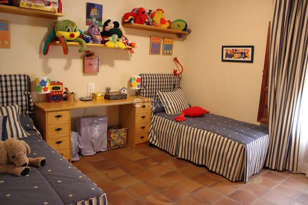 Dormitori de Casa o xalet en venda en Segorbe amb Calefacció, Jardí privat i Terrassa