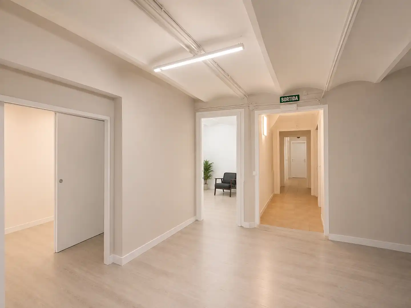 Local comercial de lloguer a Carrer de Casp 39, imagen 3