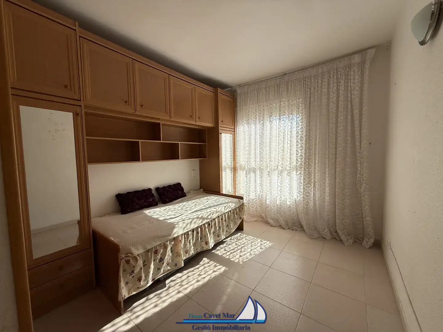 Habitación de Piso en venta en Vinyols i els Arcs con Terraza, Amueblado y Horno