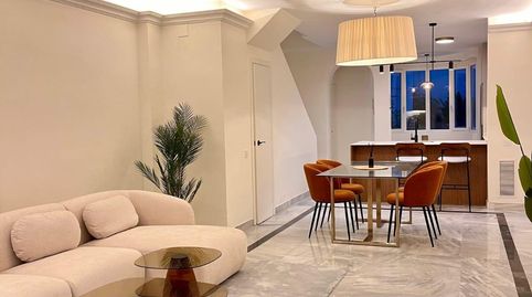 Foto 2 de Casa adosada en venta en Calle Calle Ramón Gómez de la Serna, Playa de la Fontanilla, Marbella