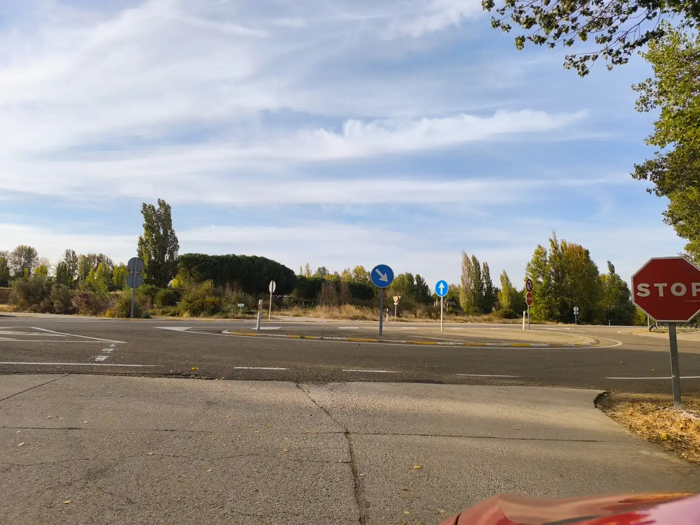 Außenansicht von Residential zum Verkauf in Husillos , Palencia