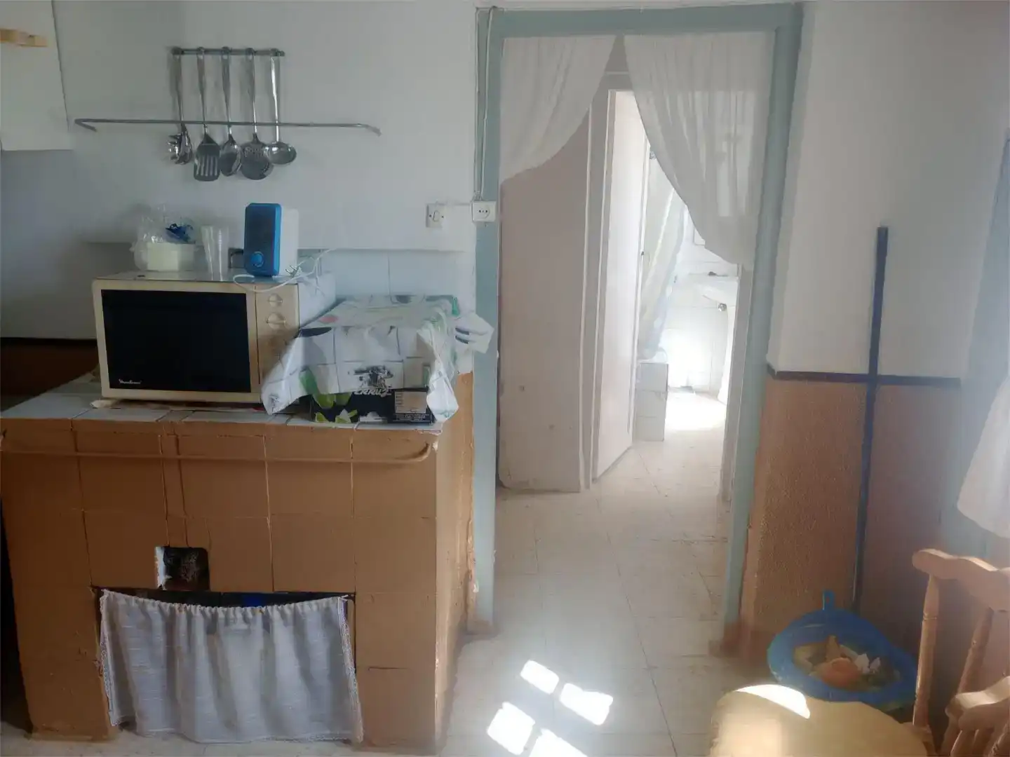 Cuina de Casa o xalet en venda en Quintanilla del Monte amb Jardí privat, Traster i Moblat