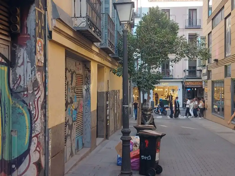 Individual en venta en Calle de Santa Bárbara 4, imagen 2