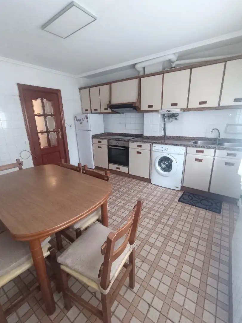 Kitchen of Flat for sale in Arrasate / Mondragón  with Heating, Storage room and Furnished