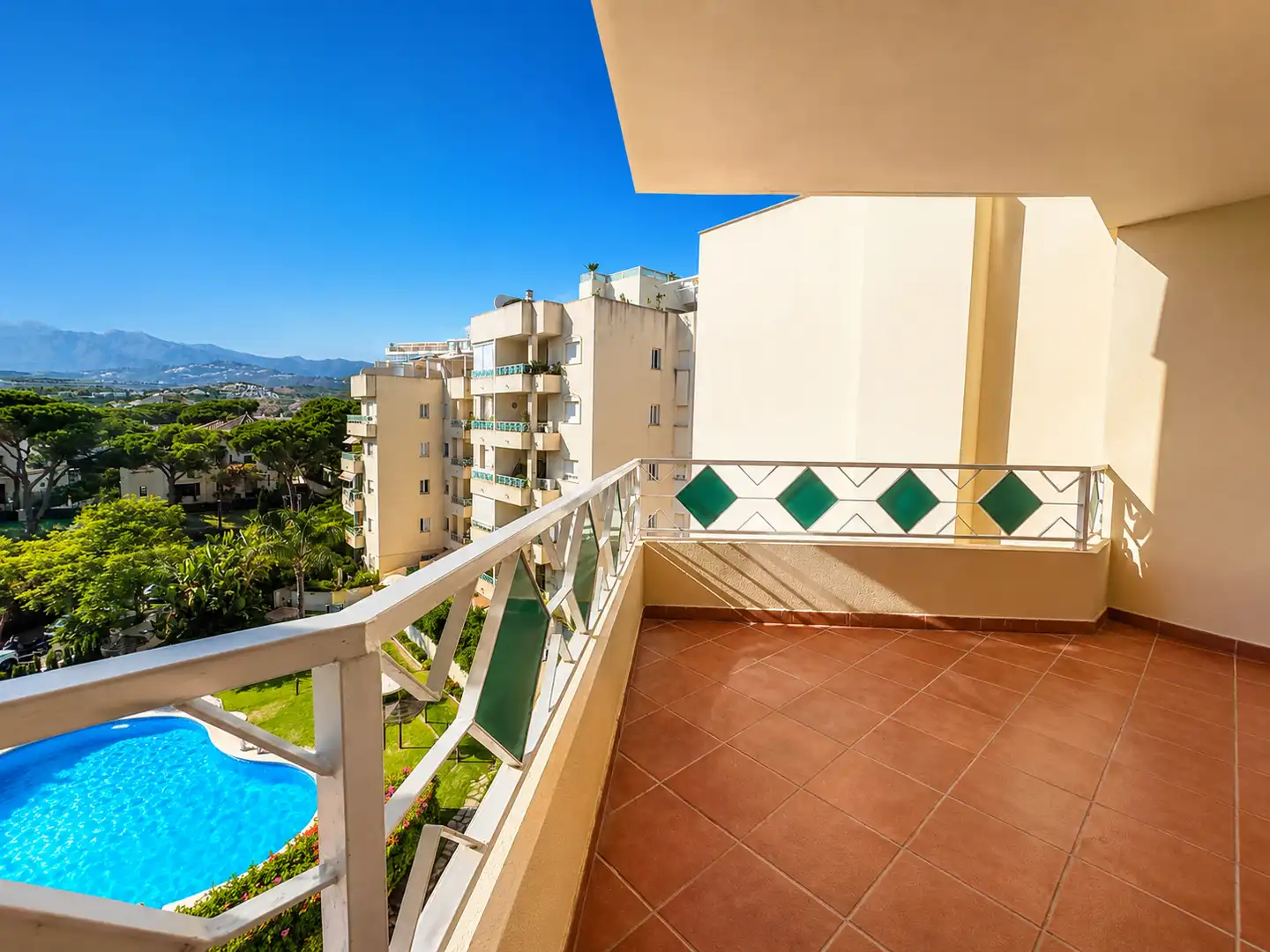 Terrace of Attic for rent in Marbella  with Air Conditioner, Furnished and Pets allowed