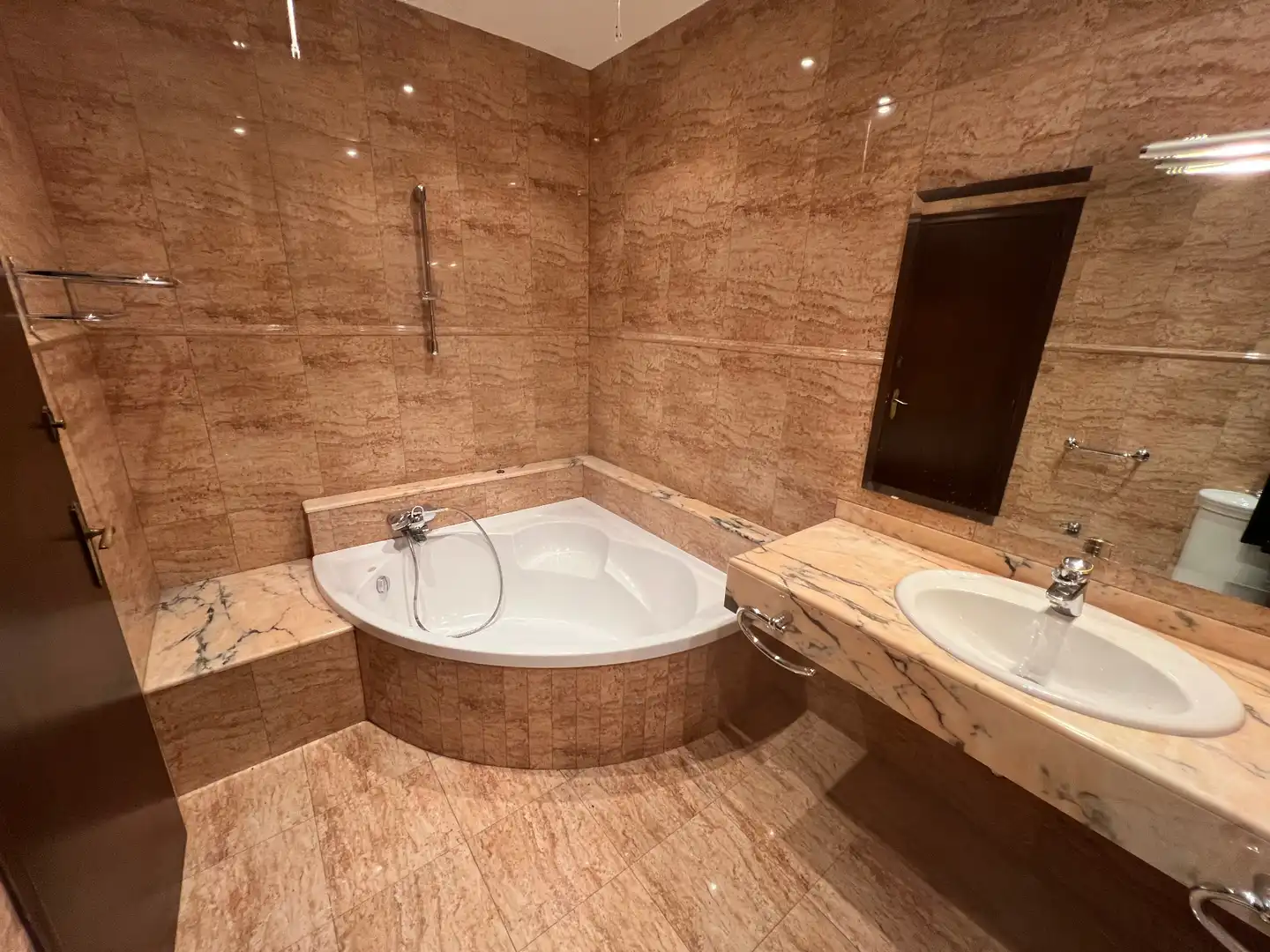 Baño de Casa o chalet en venta en Tàrrega con Calefacción, Jardín privado y Terraza