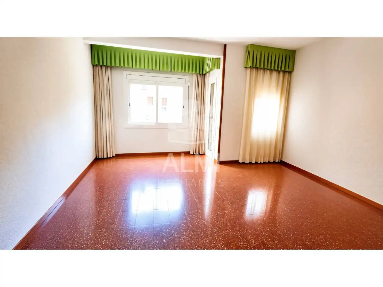 Bedroom of Flat for rent in Barcelona  with Air Conditioner, Heating and Balcony
