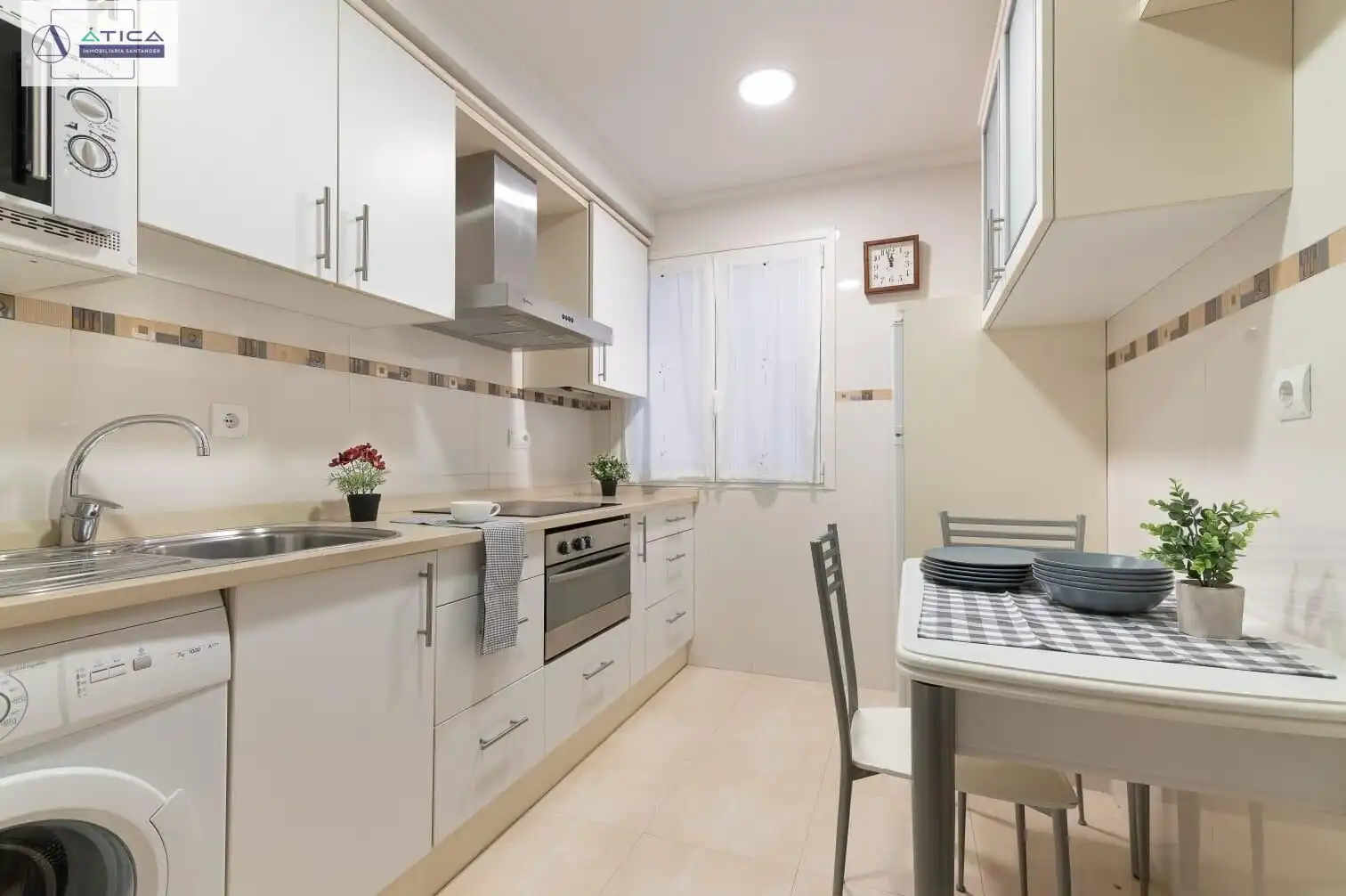 Kitchen of Flat for rent in Santander  with Heating and Furnished