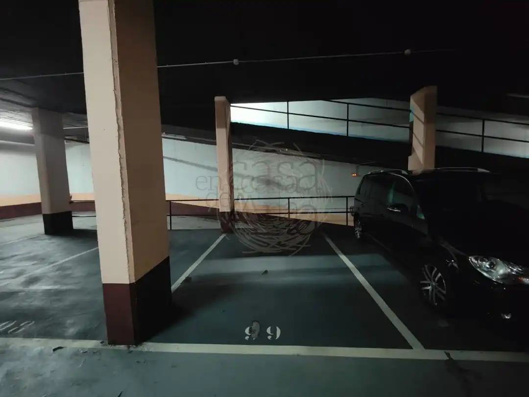 Parcheggio in vendita a sabino arana etorbidea