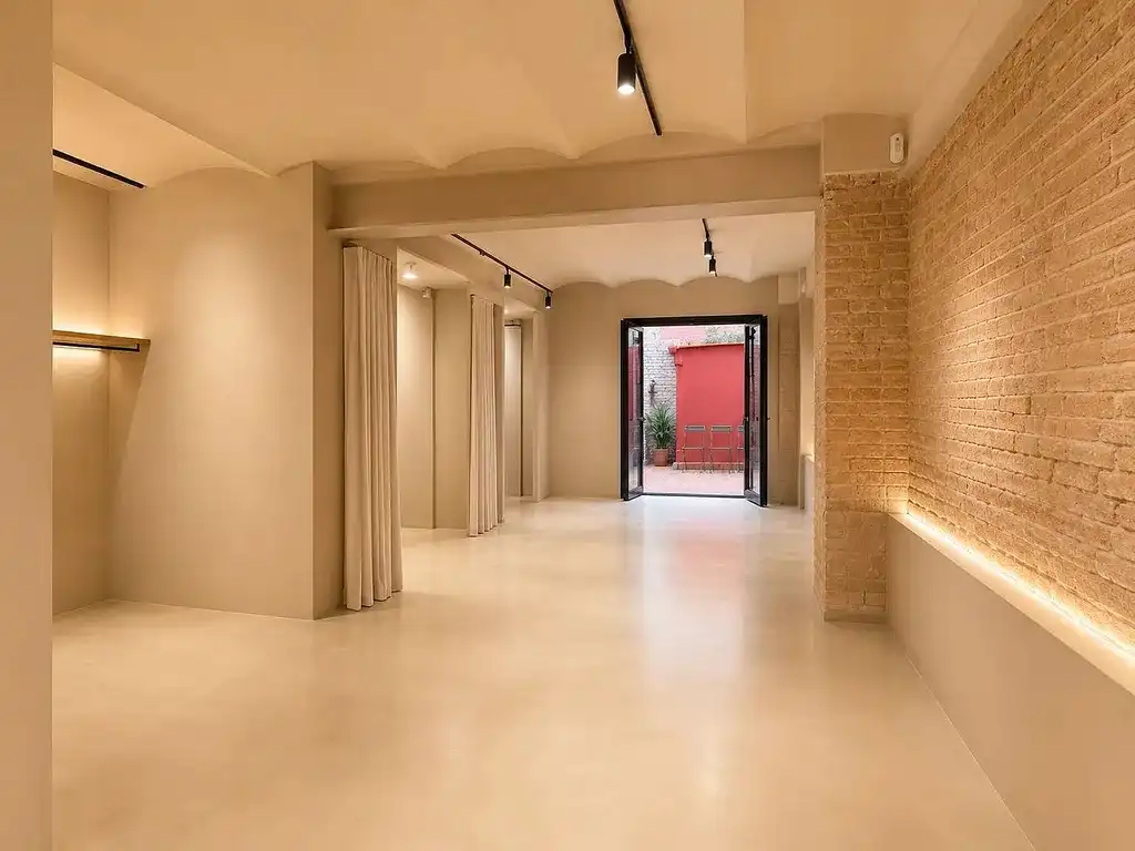 Local de lloguer en Sarrià - Sant Gervasi