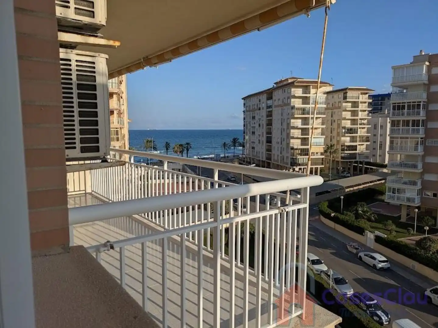 Terraza de Piso en venta en Benicasim / Benicàssim con Piscina comunitaria