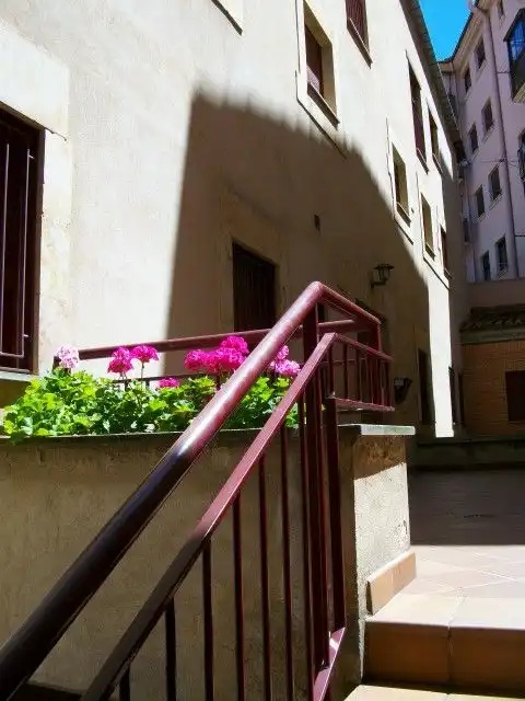 Flat for rent in Calle Bretón, San Esteban - San Cristóbal