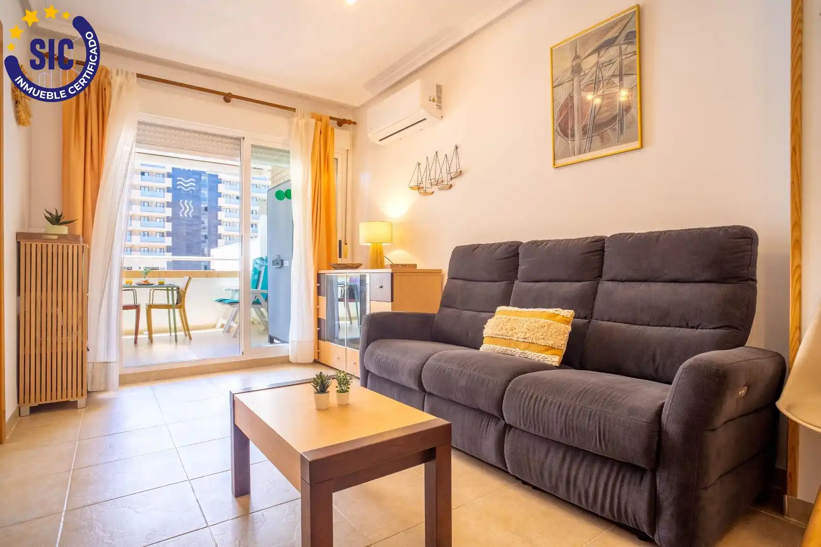 Sala d'estar de Apartament en venda en Oropesa del Mar / Orpesa amb Jardí privat, Terrassa i Traster