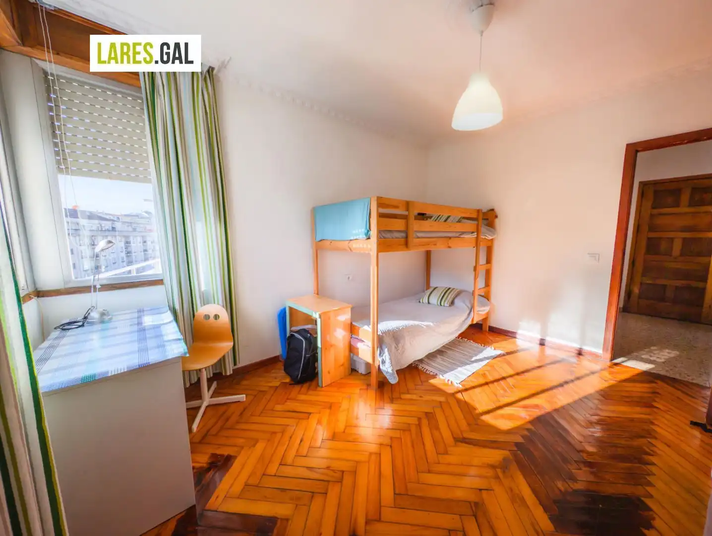 Flat for sale in Cangas , Pontevedra