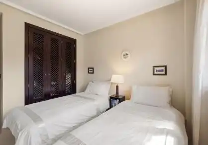Bedroom of Apartments for sale in La Mairena