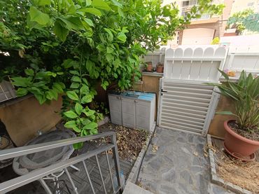 Adossat amb balcó en venda a Carrer Clos del Rectoret
