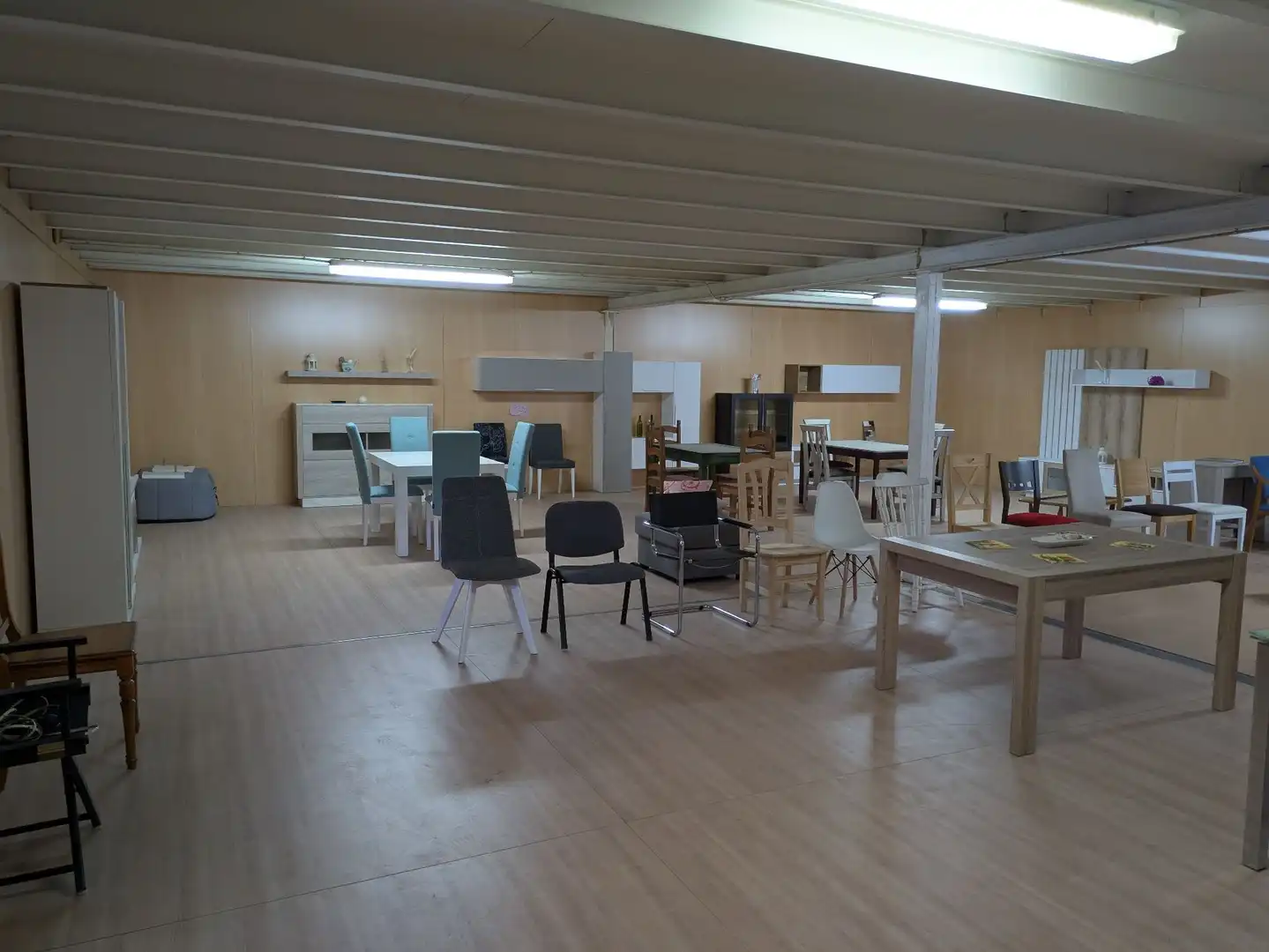Nau industrial en venda en Barbastro