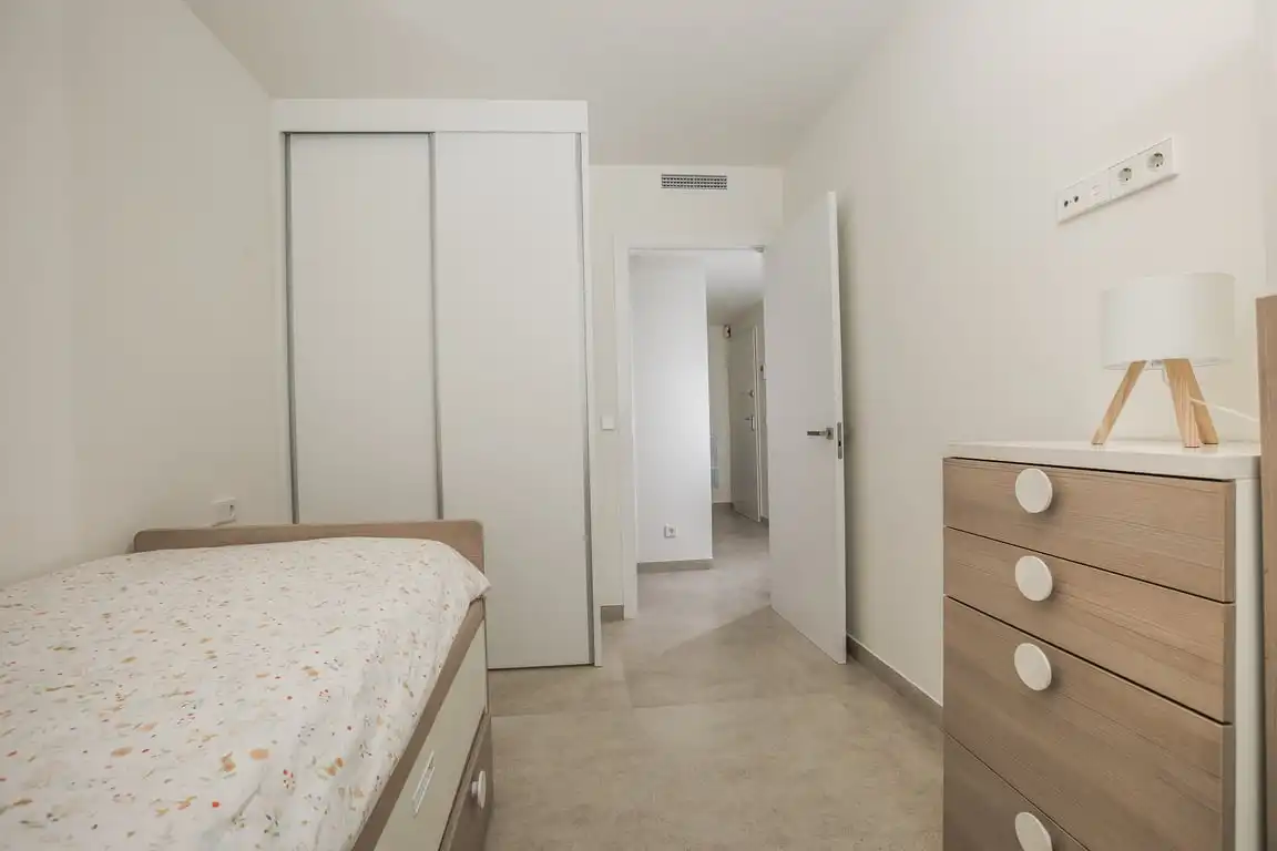 Schlafzimmer von Wohnungen zur Miete in Jávea / Xàbia mit Klimaanlage, Privatgarten und Schwimmbad