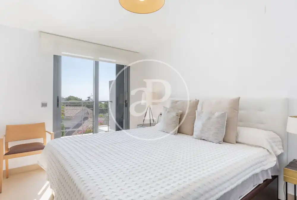 Dormitori de Casa adosada en venda en Oropesa del Mar / Orpesa amb Aire condicionat, Calefacció i Jardí privat