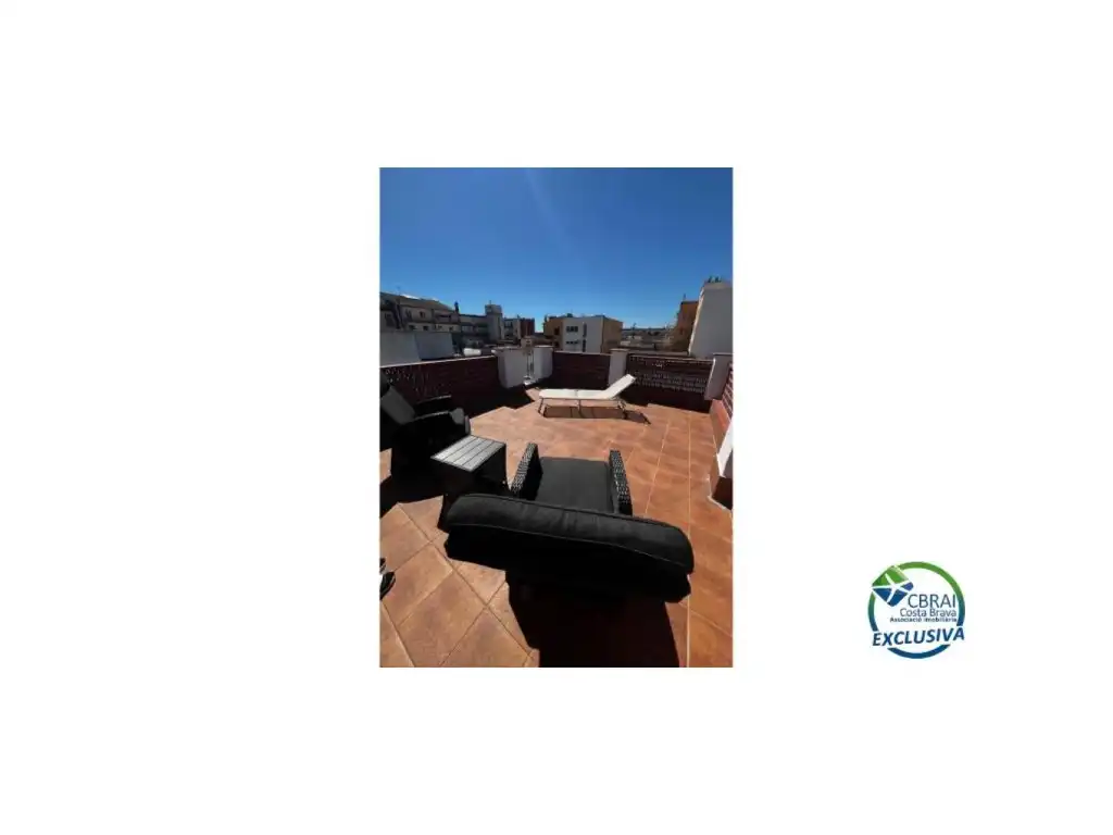 Casa in vendita a Sector Poblat Tipic/Av. Canal 7