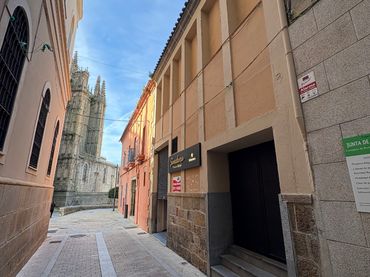 Gewerbefläche zum Verkauf in Calle Santa Clara