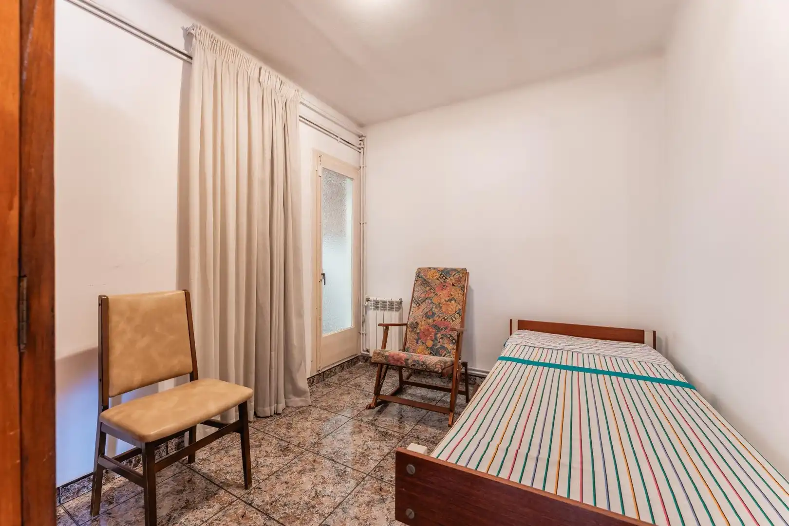 Bedroom of Flat for sale in Mollet del Vallès  with Air Conditioner, Heating and Storage room