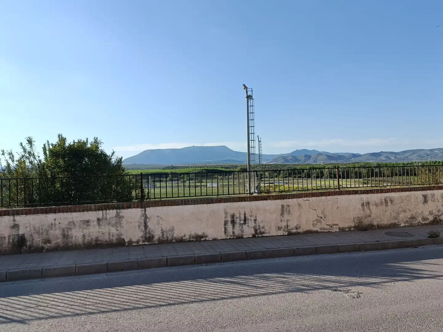 Außenansicht von Residential zum Verkauf in Láchar