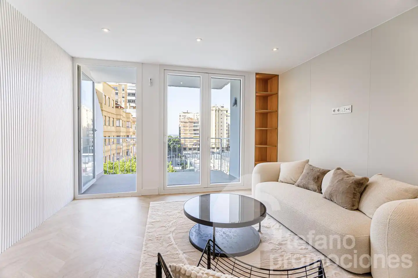 Flat with terrace for sale in Paseo Reding 33, imagen 6
