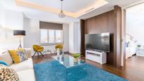 Living room of Flat for sale in  Madrid Capital  with Air Conditioner, Heating and Alarm