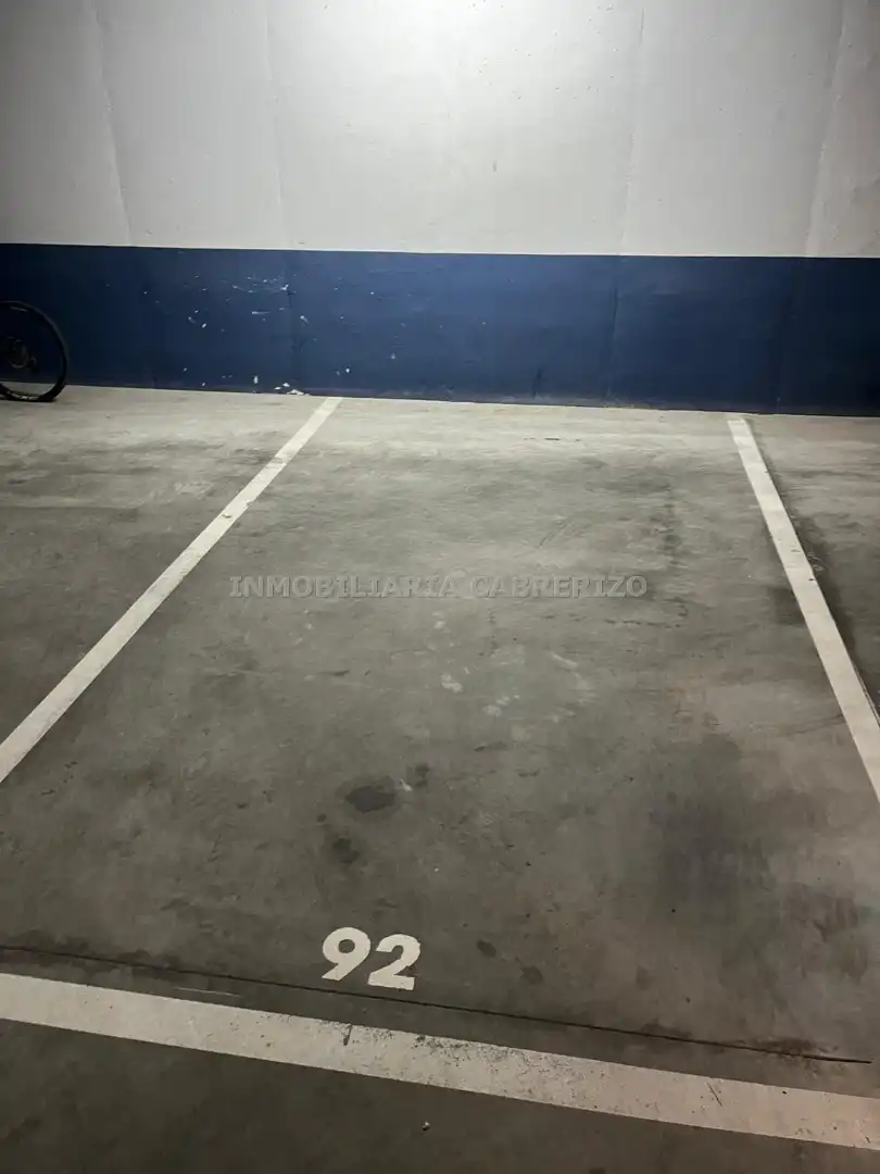Einzelparkplatz mit Aufzug zur Miete in Calle Sorzano, imagen 2