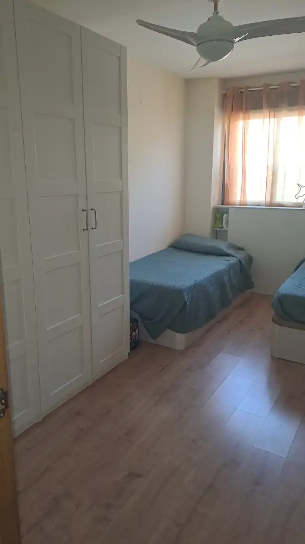Bedroom of Flat for sale in Córdoba  with Air Conditioner, Heating and Storage room