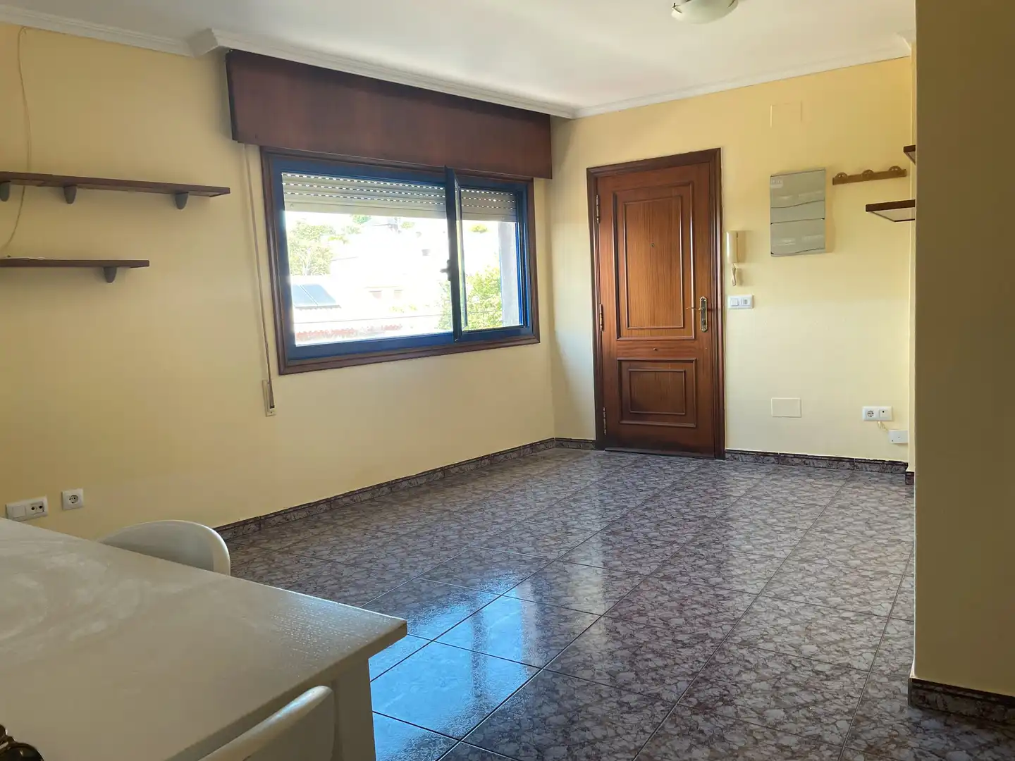 Apartments for rent in Estrada do Porto, Valadares - Beade