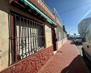 Vista exterior de Finca rústica en venda en Torrevieja amb Terrassa