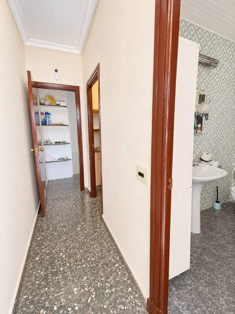 Wohnung zum Verkauf in Alcantarilla mit Klimaanlage, Terrasse und Balkon