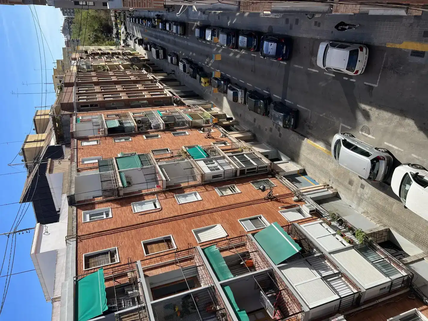 Vista exterior de Apartament de lloguer en  Valencia Capital amb Aire condicionat i Balcó