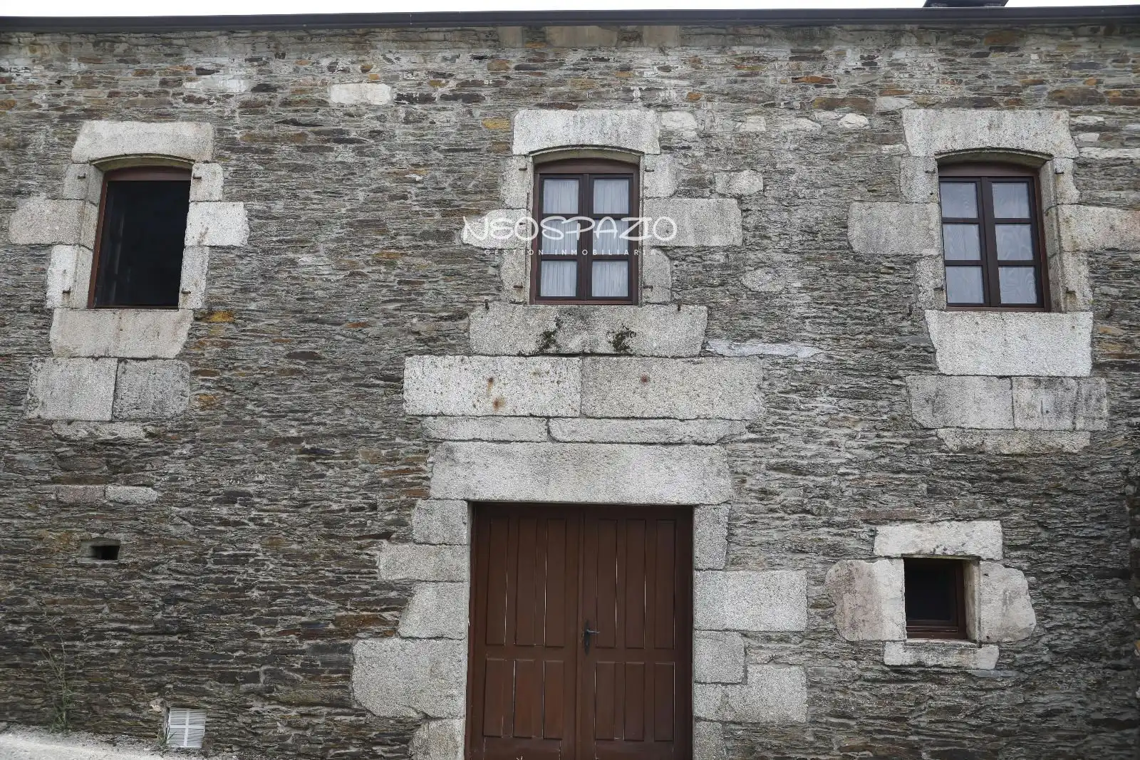Vista exterior de Casa o chalet en venta en Castroverde con Calefacción y Amueblado