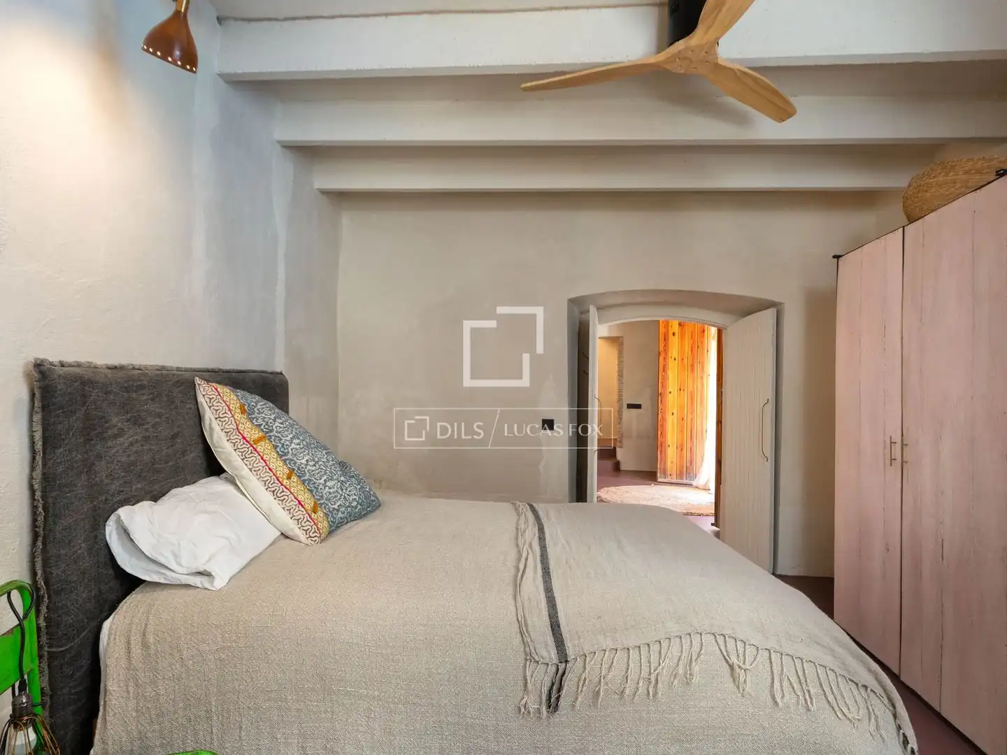 Dormitori de Casa o xalet en venda en Figueres amb Aire condicionat, Calefacció i Parquet