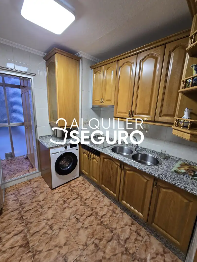 Pis de lloguer a Orense , Pryconsa - Juan de Austria