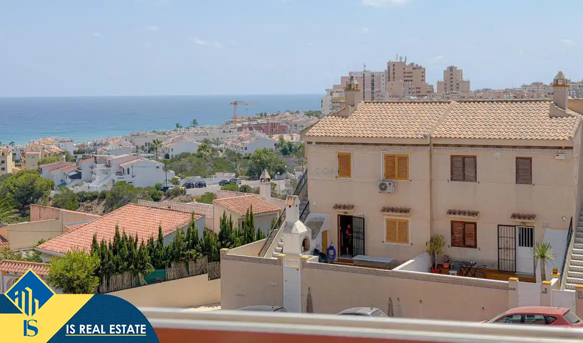 Exterior view of Study for sale in Torrevieja  with Heating, Terrace and Furnished